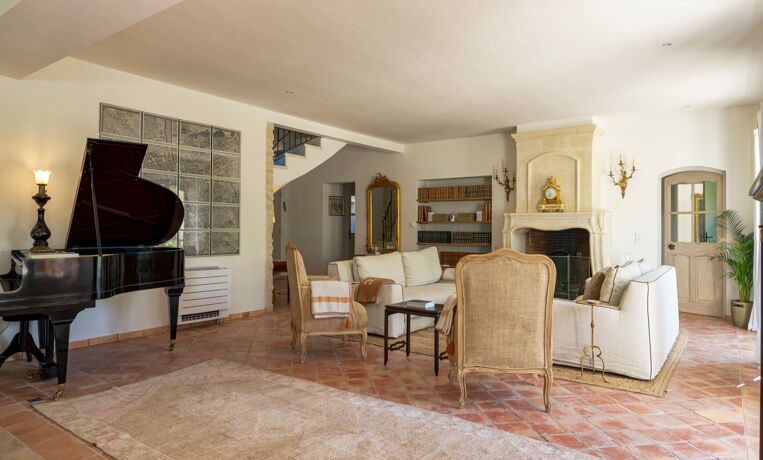 Mas de la Rose Blanche